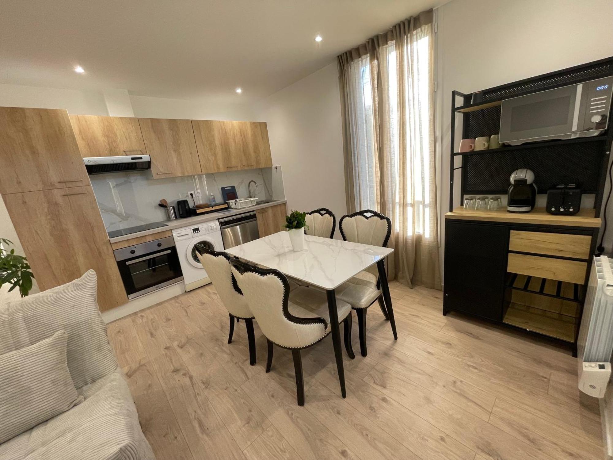 Appartement Avec Terrasse Et Ciel Etoile ! Noisy-le-Sec Exterior foto